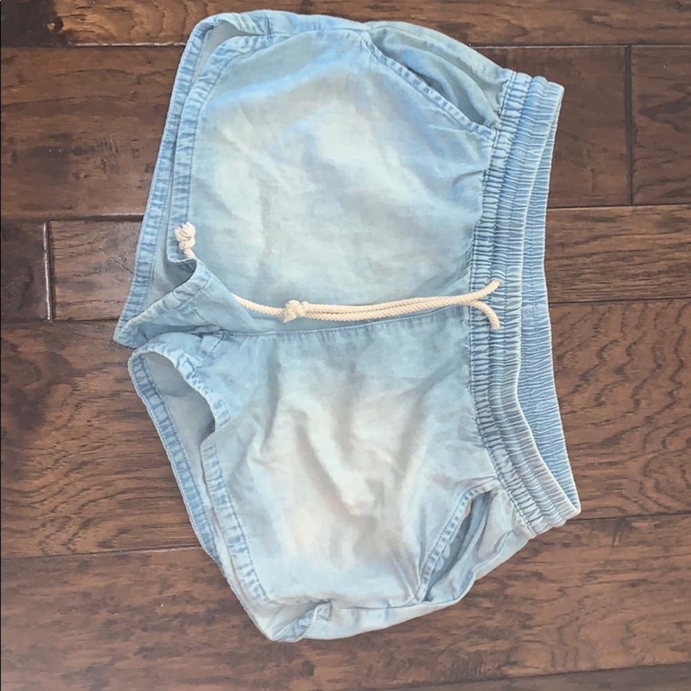 Aerie loose jean shorts